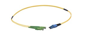 VL Dupl. Fig. 0 9/125 E2000APC/LC gb 7.0m