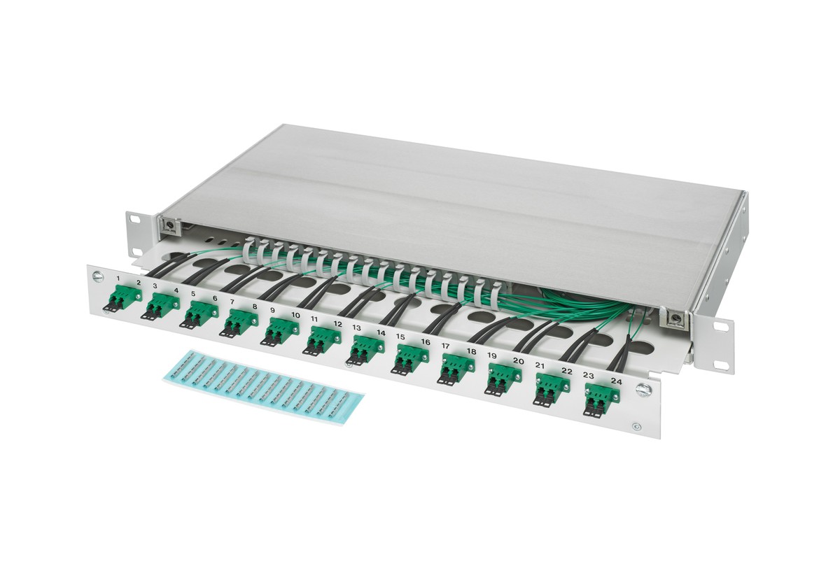 LWL 19" KEV 1HE ausz. 6xLC/APC Dupl. 9/125 komp.