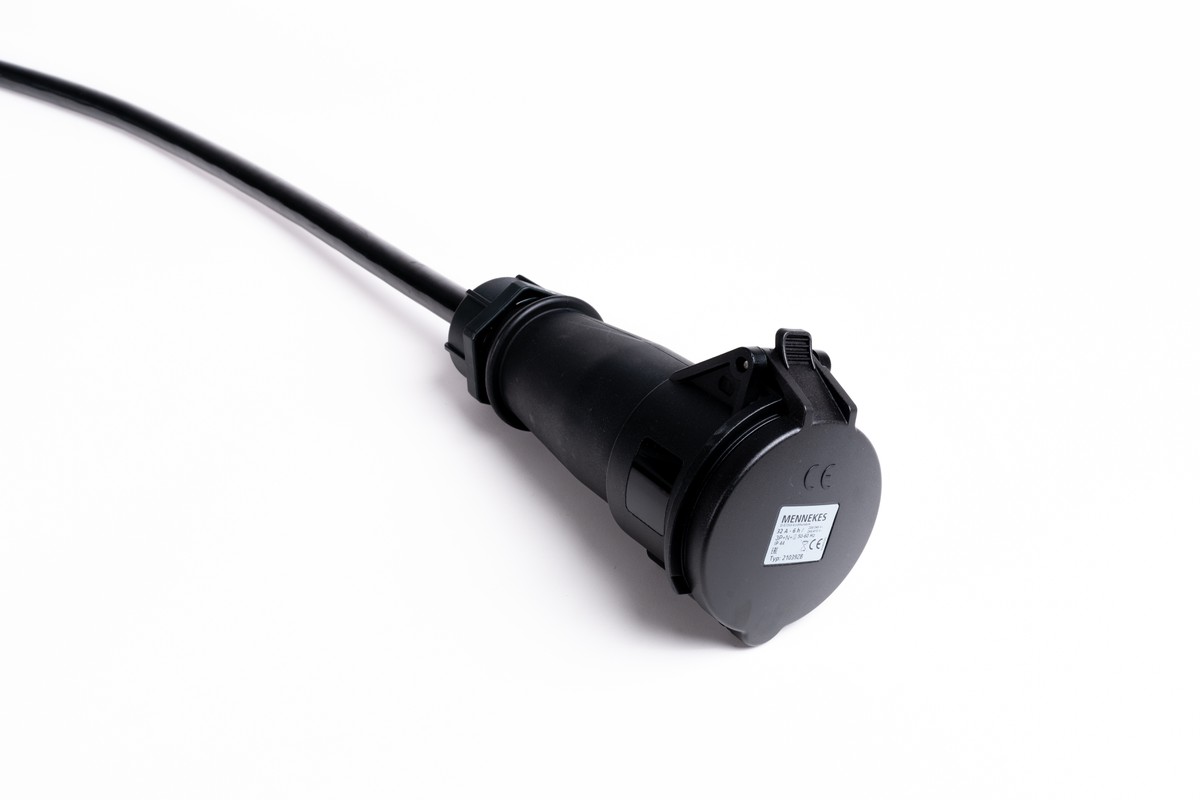 Alu Verlängerungskabel PUR Schwarz 5x6 konf. Stecker/Kupplung CEE 32A 5pol Schwarz 10m