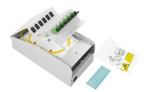 LWL AP Box abgestuft 12xE2000APC 9/125 komp.