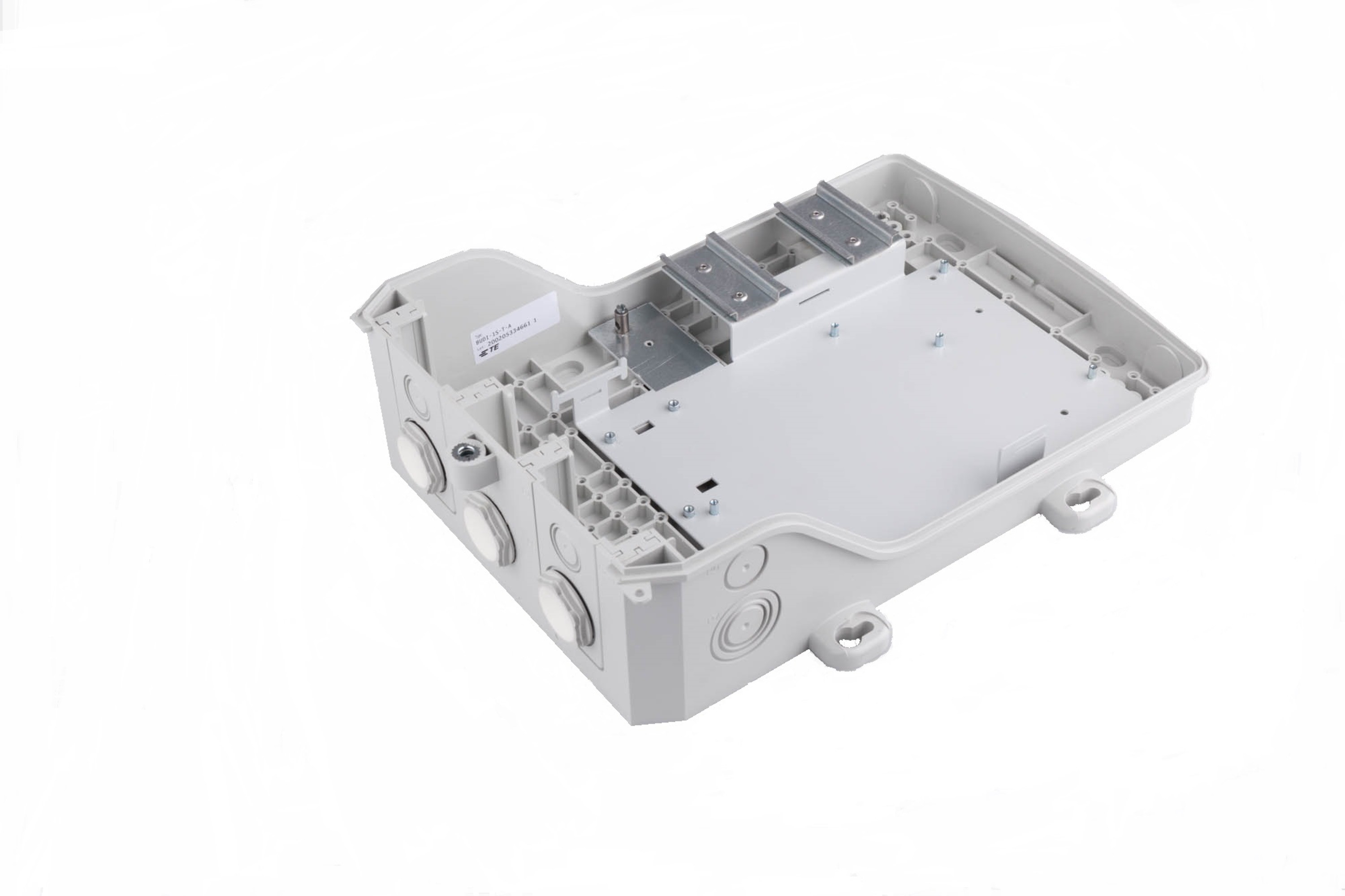 HAK  6 H V4 AP Hausanschlusskasten hybrid Aufputz Cu-Grundplatte in Gehäuse montiert, für  bis zu 6 NE