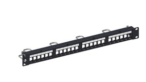 Commscope Patchpanel STP 24xKeystone 1HE sw
