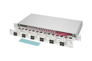 LWL 19" KEV 1HE ausz. 6xSC/Dupl. OM4 komp.